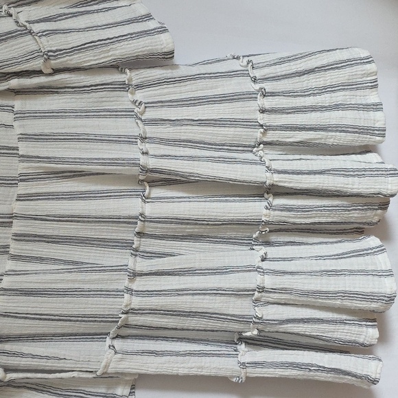 Lands End Gray & White Stripe Pull Over Cotton Dress.  Size Small - Picture 3 of 9